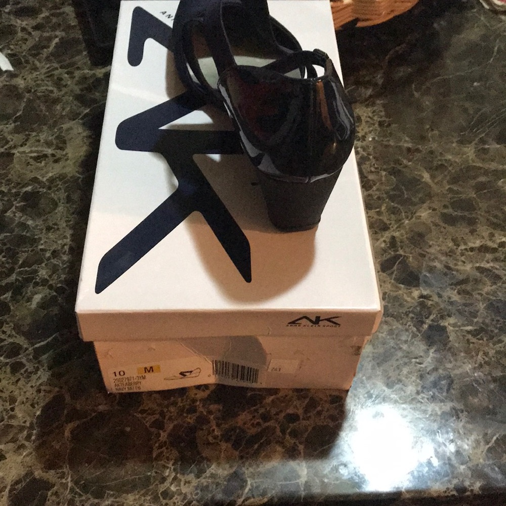 Anne Klein sport